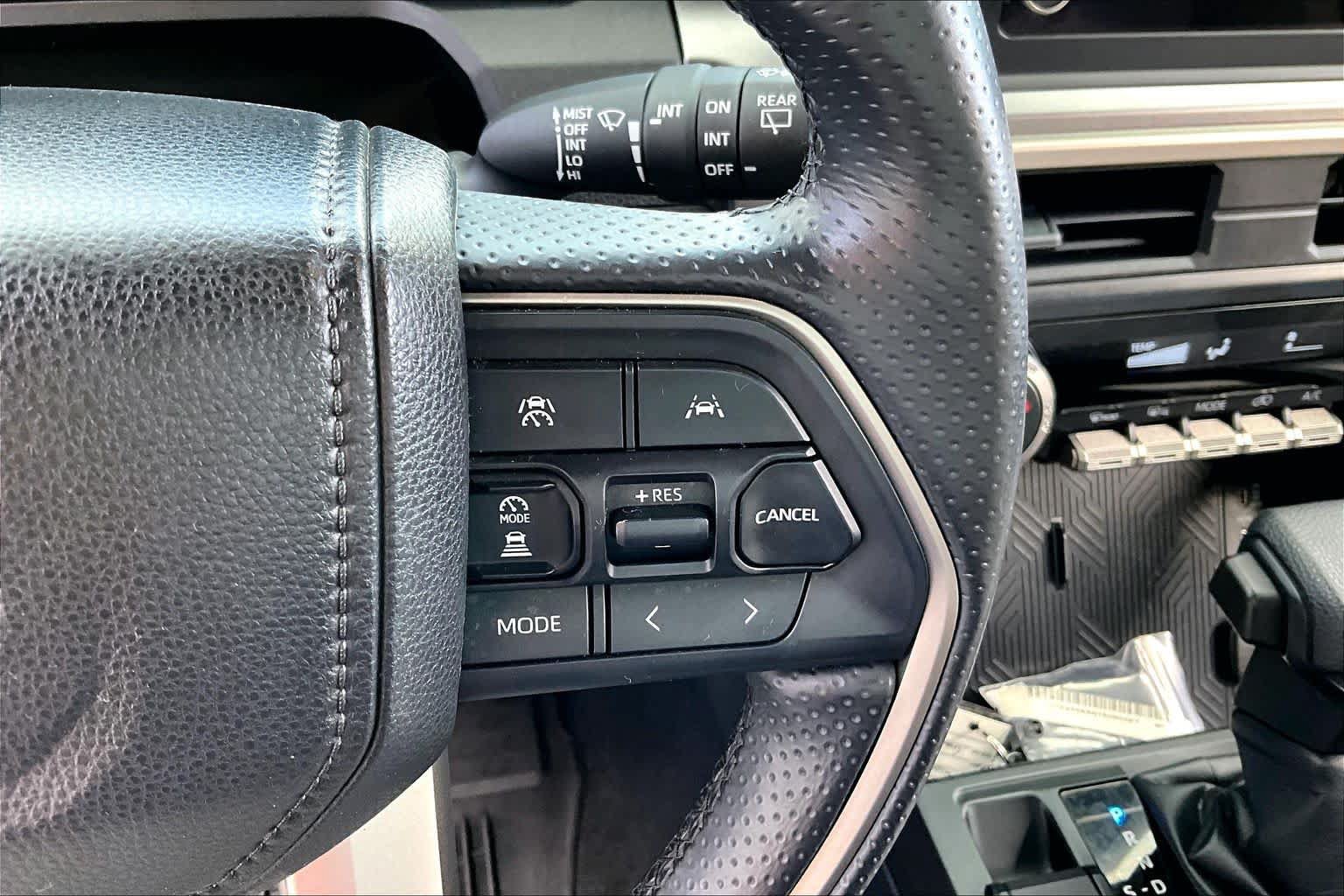 Certified 2026 Toyota 4Runner SR5 AWD/4WD image 22
