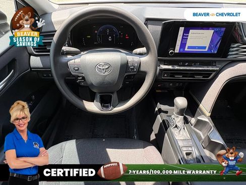 Used 2025 Toyota Camry LE FWD image 16
