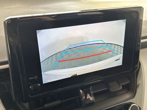 Used 2024 Toyota Corolla SE FWD image 17