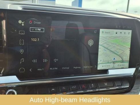 Used 2025 GMC Sierra 1500 SLT AWD/4WD image 29