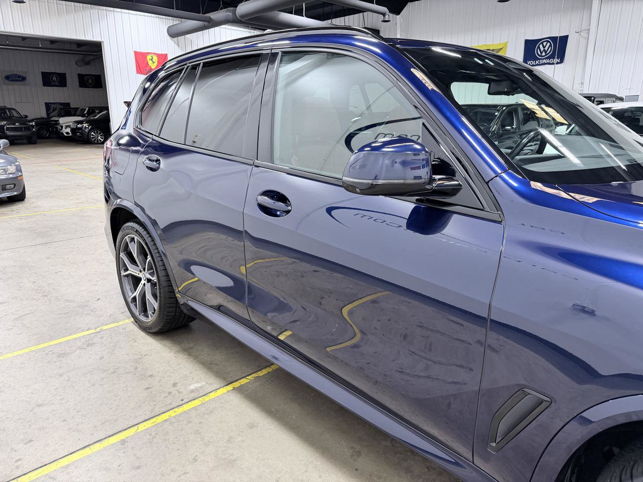 Used 2021 BMW X5 M50i w/ Executive Package AWD/4WD image 20