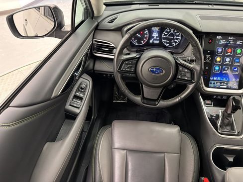 Used 2025 Subaru Outback Onyx Edition AWD/4WD image 29