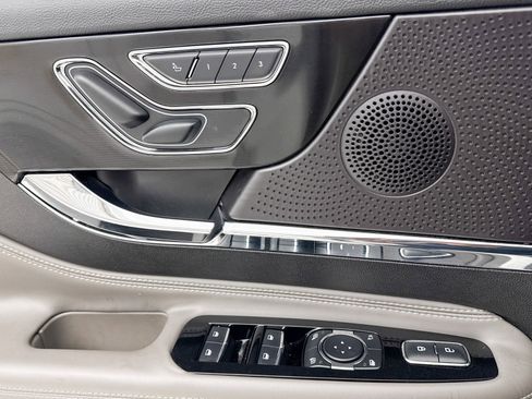 Used 2024 Lincoln Corsair Premiere image 32
