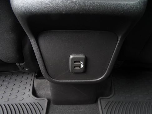 Used 2022 Chevrolet Equinox LT AWD/4WD image 9