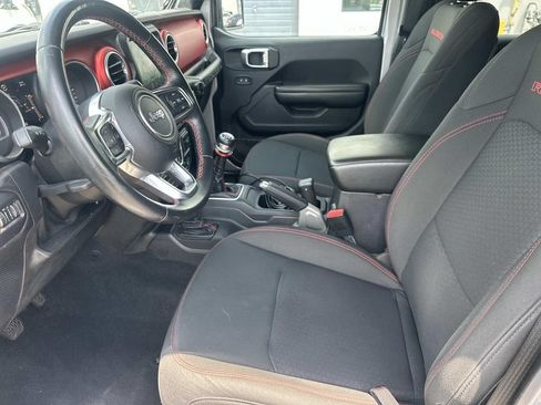 Used 2018 Jeep Wrangler Unlimited Rubicon AWD/4WD image 17