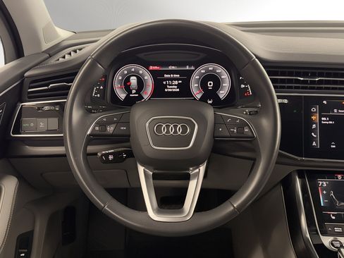 Used 2023 Audi Q7 2.0T Premium Plus w/ Premium Plus Package AWD/4WD image 20