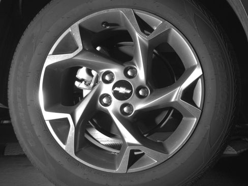 Used 2025 Nissan Rogue SV image 15