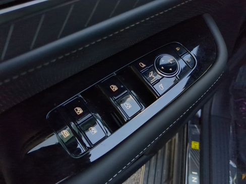 New 2026 INFINITI QX80 Autograph image 17