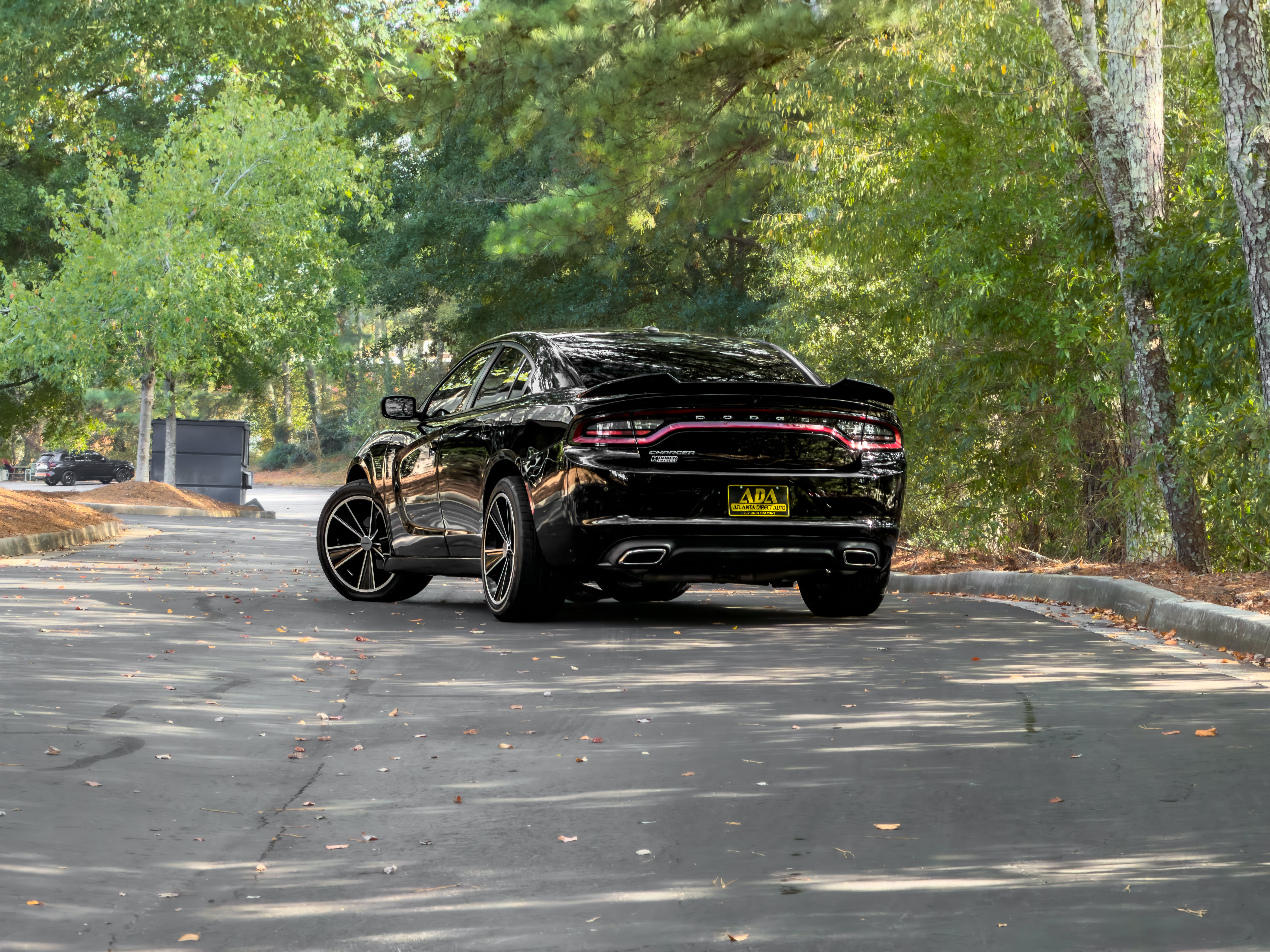 Used 2022 Dodge Charger SXT w/ Leather Interior Group RWD image 3