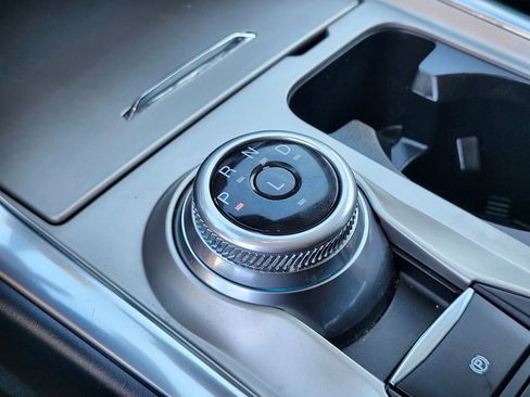 Certified 2022 Ford Explorer XLT w/ Equipment Group 202A image 29