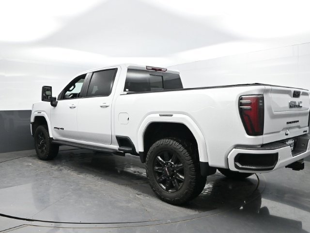 Used 2026 GMC Sierra 2500 AT4 w/ AT4 Preferred Package AWD/4WD image 12