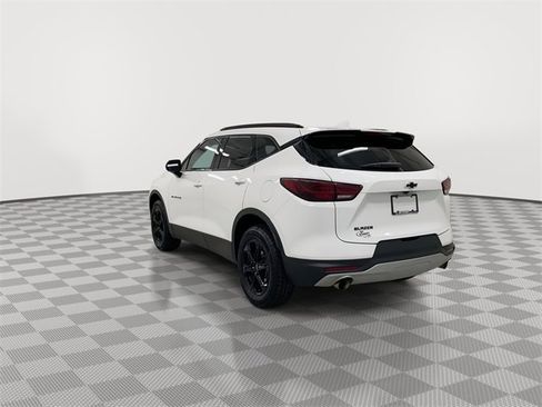 Certified 2024 Chevrolet Blazer LT w/ Convenience Package image 7