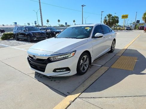 Used 2018 Honda Accord EX-L image 8