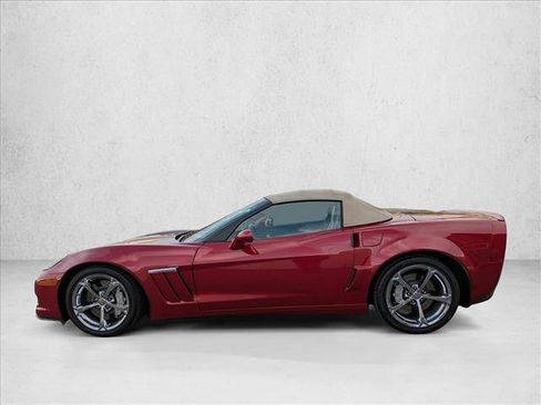 Used 2010 Chevrolet Corvette Grand Sport w/ Preferred Equipment Group image 9