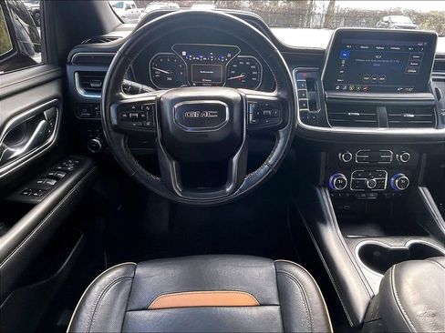 Certified 2021 GMC Yukon XL AT4 w/ AT4 Premium Package image 11