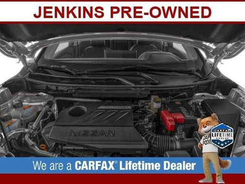 Used 2025 Nissan Rogue SL image 15