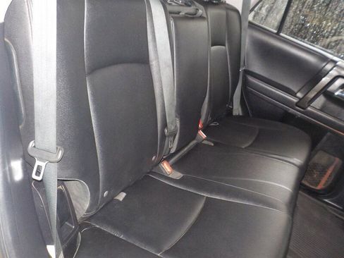 Used 2020 Toyota 4Runner TRD Off-Road Premium image 33