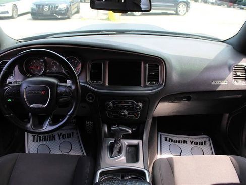 Used 2019 Dodge Charger R/T RWD image 12