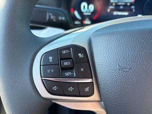 New 2026 Ford Explorer Active image 16