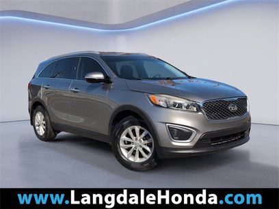 Used 2017 Kia Sorento LX