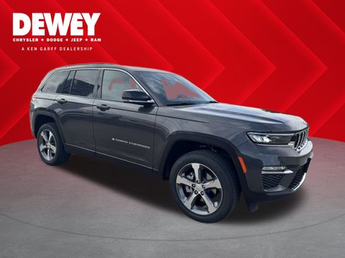 New 2025 Jeep Grand Cherokee Limited image 1