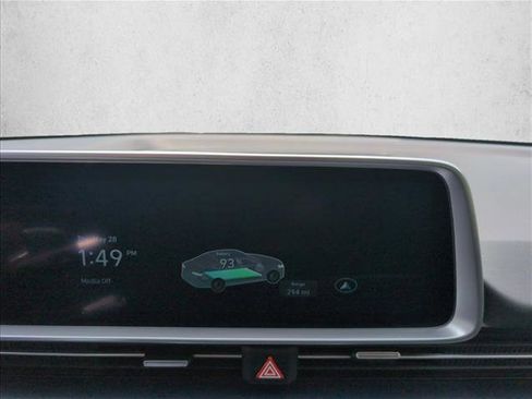 Used 2024 Hyundai Ioniq 6 SE RWD image 12