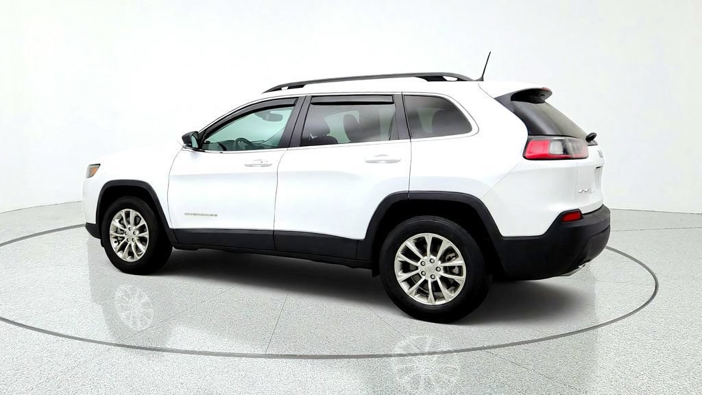 Used 2022 Jeep Cherokee Latitude Lux w/ Sun & Sound Group AWD/4WD image 7