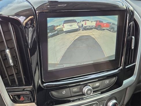 Used 2019 Chevrolet Traverse LT image 22