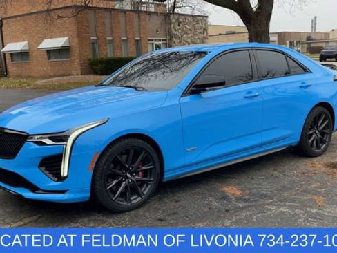 Used 2023 Cadillac CT4 V w/ Technology Package image 4