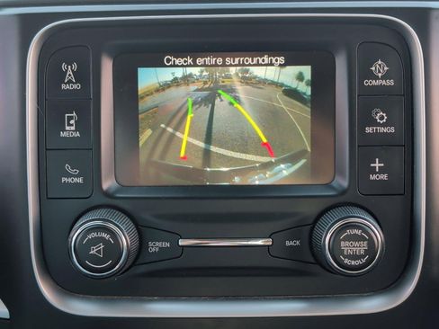 Used 2018 RAM 1500 Classic SLT image 18