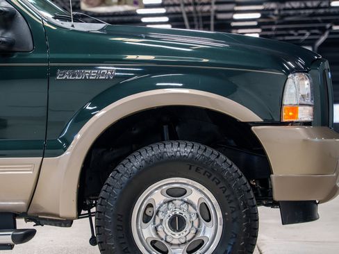 Used 2004 Ford Excursion Eddie Bauer AWD/4WD image 26