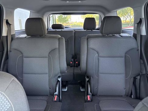 Used 2020 GMC Acadia SLE FWD image 27
