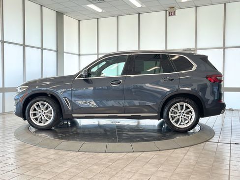Used 2022 BMW X5 xDrive40i w/ Premium Package image 8