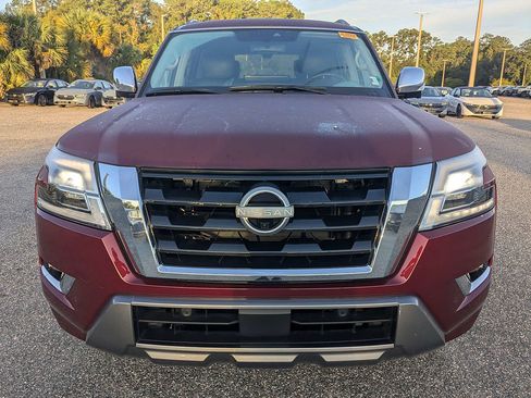 Used 2022 Nissan Armada Platinum w/ Captain's Chairs Package RWD image 9