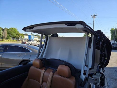 Used 2011 Lexus IS 250C w/ Luxury Pkg RWD image 11