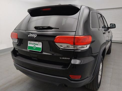 Used 2018 Jeep Grand Cherokee Laredo AWD/4WD image 7