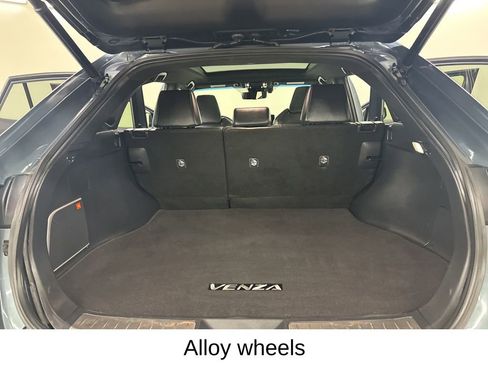 Used 2021 Toyota Venza Limited w/ Advanced Technology Package image 28