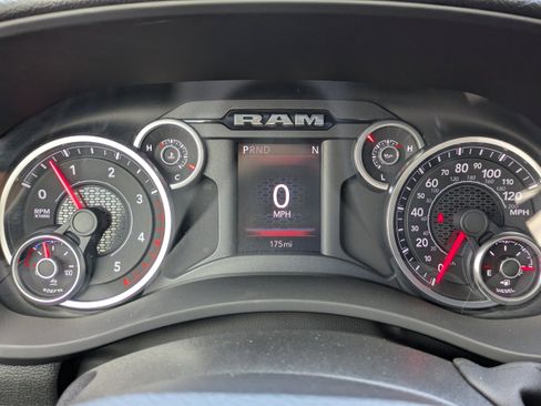 New 2026 RAM 2500 Big Horn AWD/4WD image 30