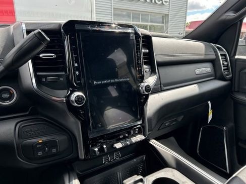 New 2026 RAM 2500 Laramie AWD/4WD image 36