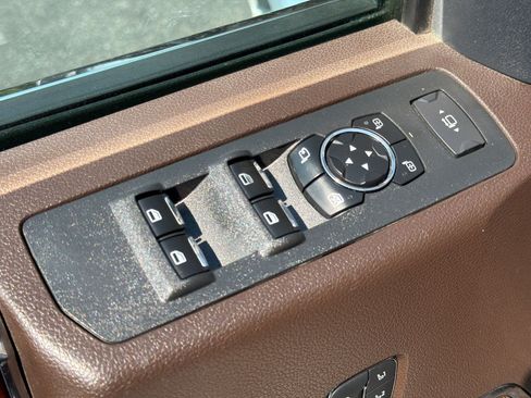Used 2022 Ford F450 King Ranch w/ King Ranch Ultimate Package AWD/4WD image 15
