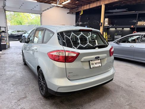 Used 2013 Ford C-MAX SE w/ Winter Pkg FWD image 5
