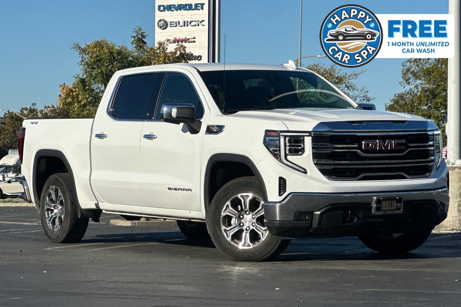 Used 2026 GMC Sierra 1500 SLT AWD/4WD image 1