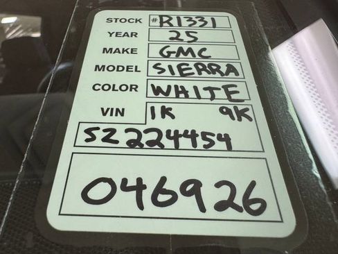 Used 2025 GMC Sierra 1500 Denali AWD/4WD image 30