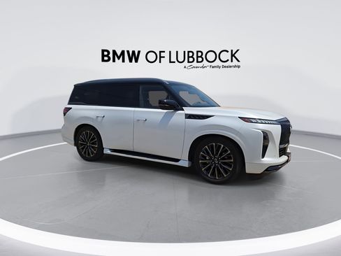 Used 2025 INFINITI QX80 Autograph AWD/4WD image 2