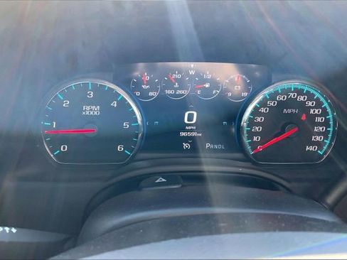 Used 2018 GMC Yukon Denali w/ Open Road Package AWD/4WD image 19