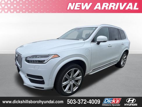 Used 2017 Volvo XC90 T8 Inscription w/ Luxury Package AWD/4WD image 1