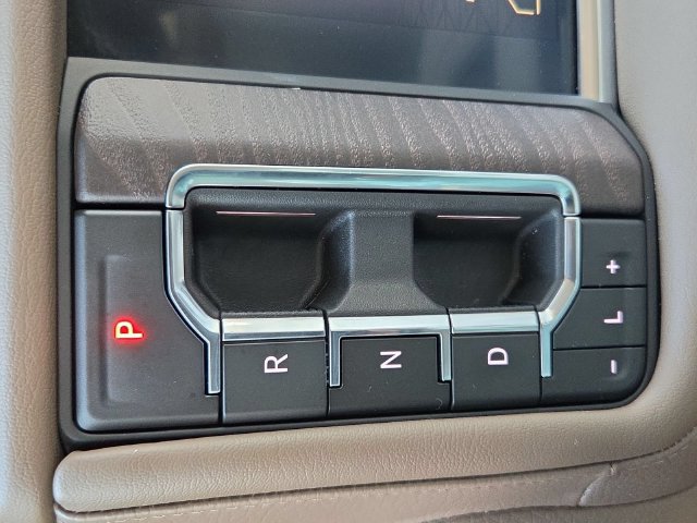 Certified 2024 GMC Yukon XL Denali AWD/4WD image 16
