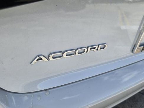 Used 2023 Honda Accord Sport image 14