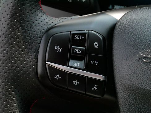 Used 2023 Ford Escape ST-Line Elite w/ Class II Trailer Tow Package AWD/4WD image 27