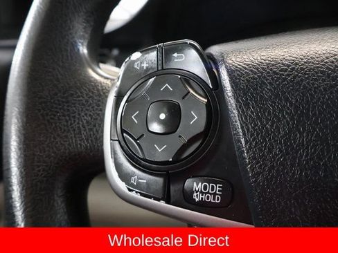 Used 2012 Toyota Camry LE FWD image 17